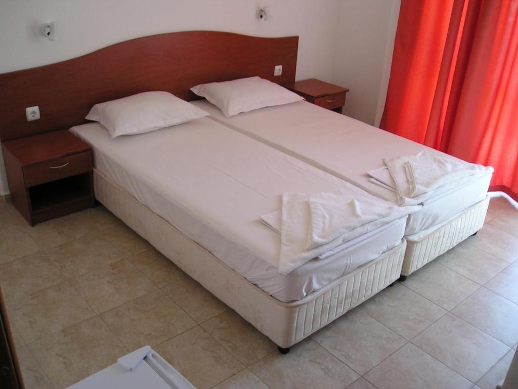 קרנבו Hotel Morski Dar חדר תמונה