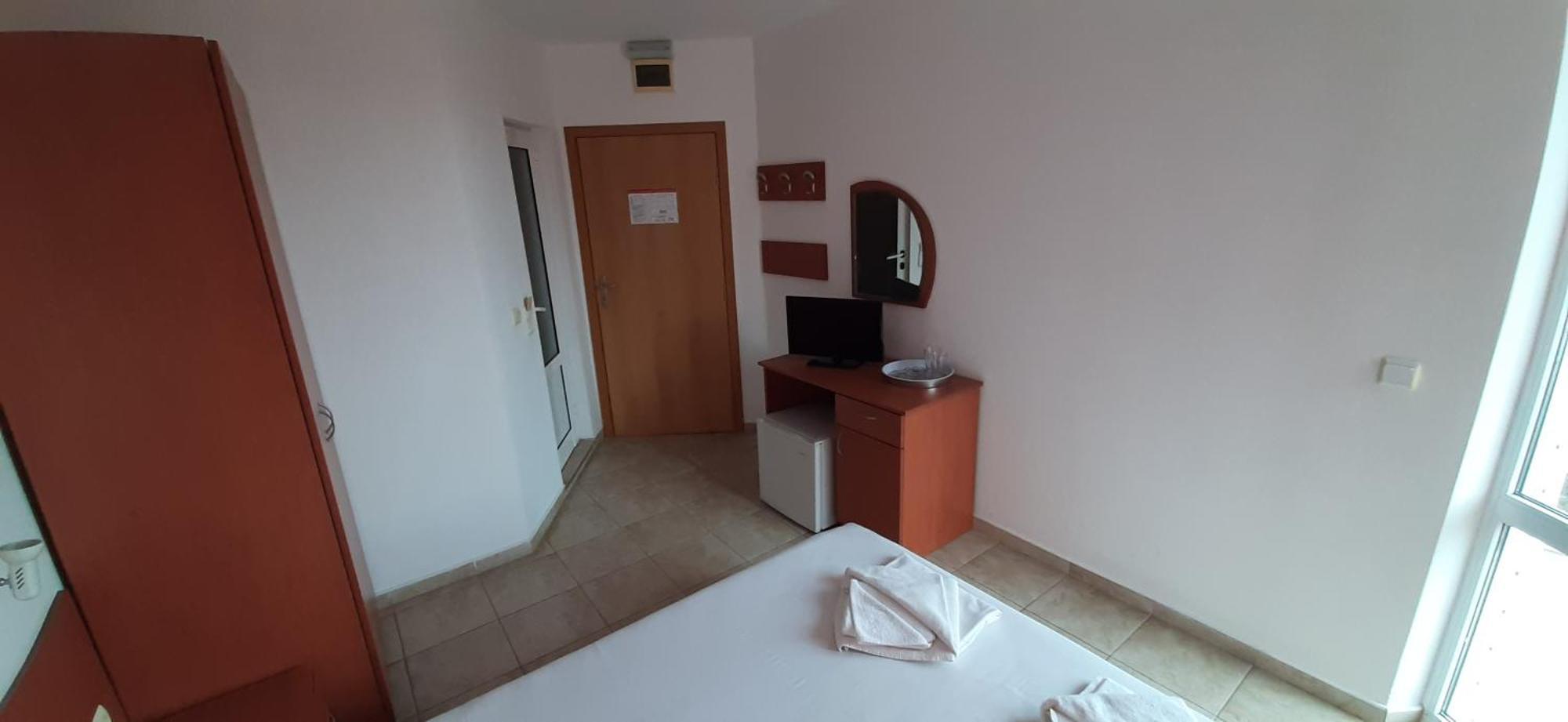 קרנבו Hotel Morski Dar מראה חיצוני תמונה