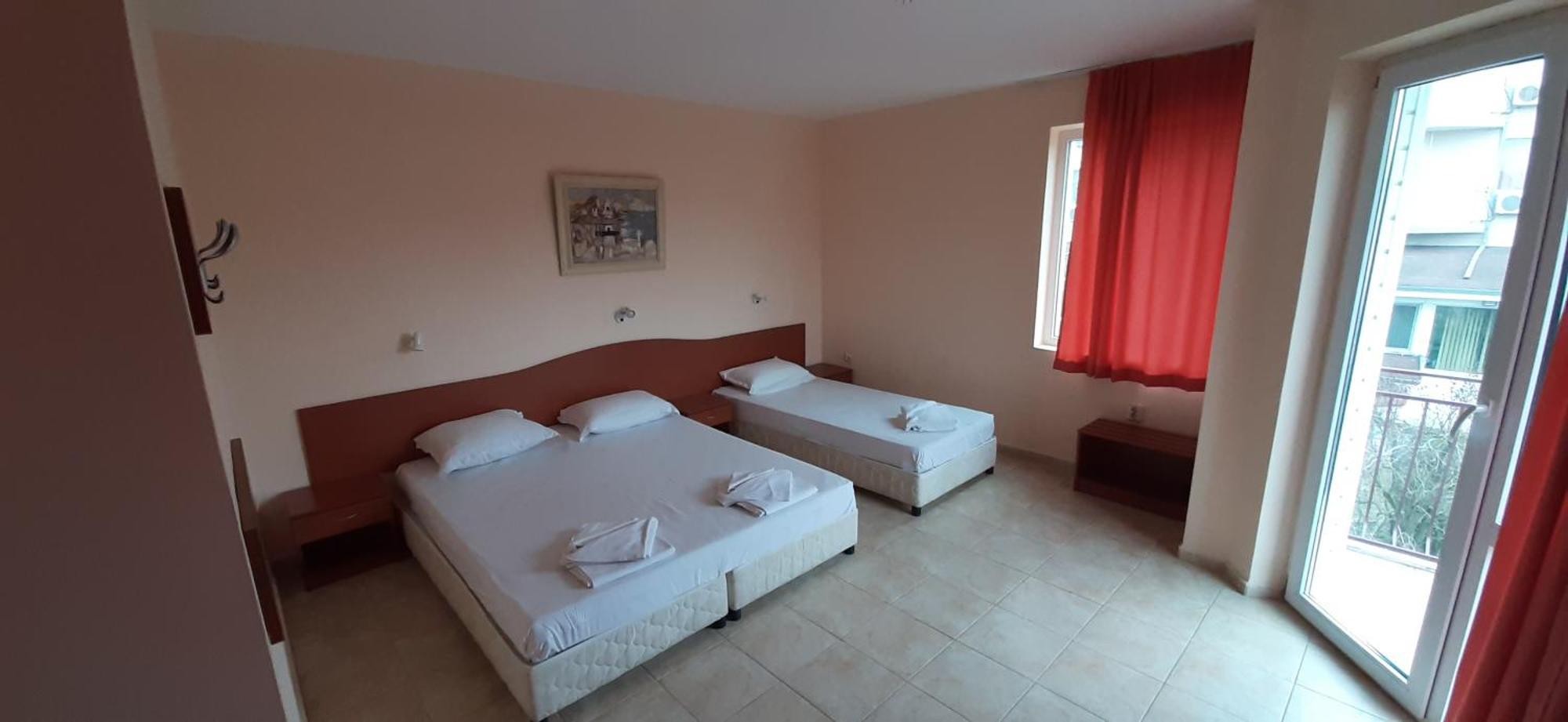 קרנבו Hotel Morski Dar מראה חיצוני תמונה