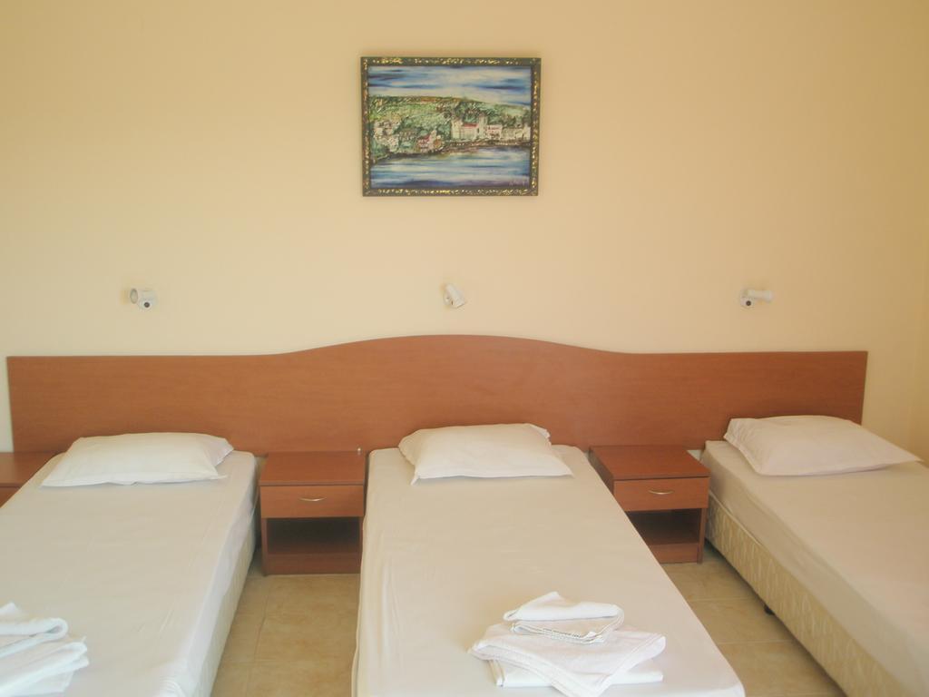 קרנבו Hotel Morski Dar מראה חיצוני תמונה