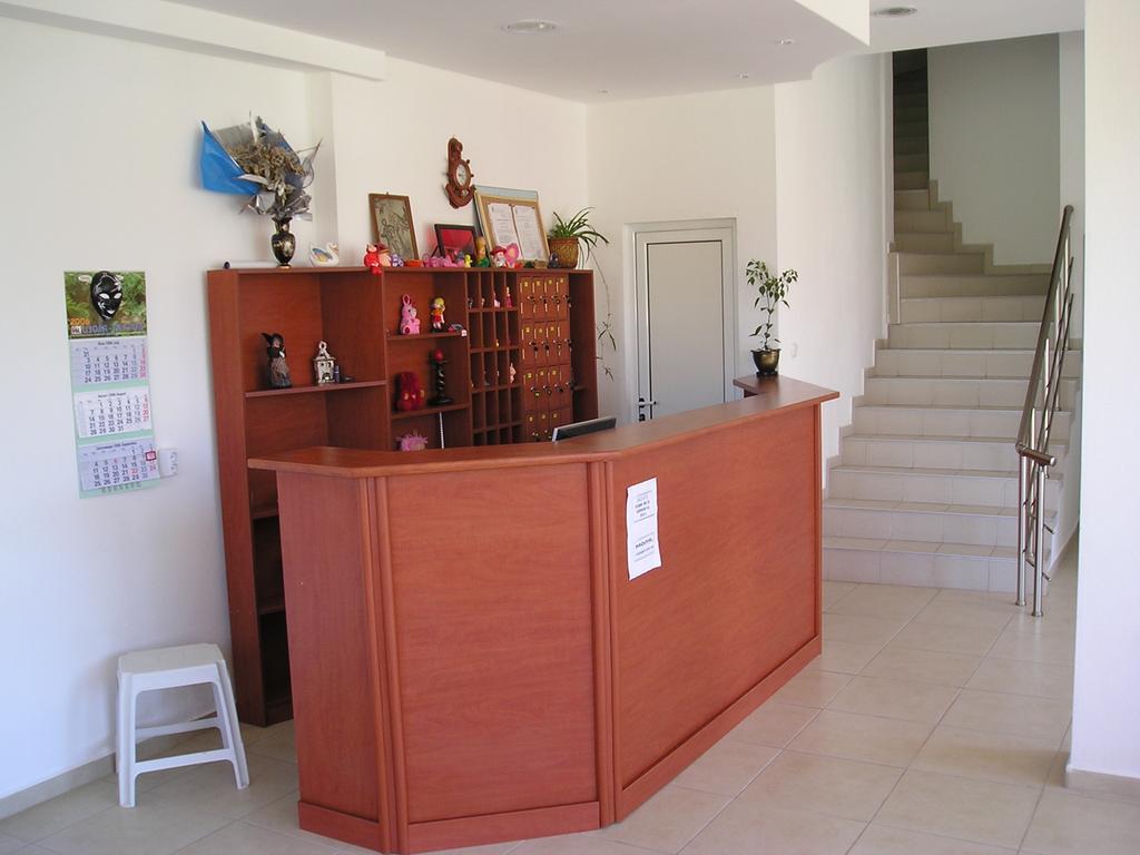 קרנבו Hotel Morski Dar מראה חיצוני תמונה