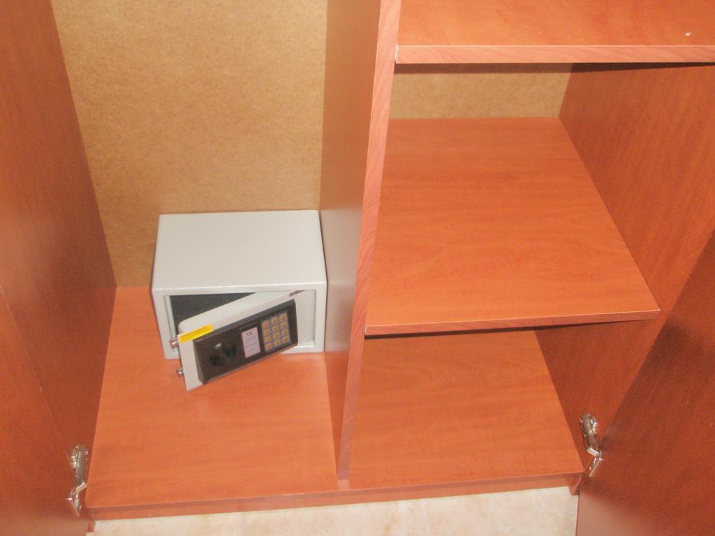 קרנבו Hotel Morski Dar מראה חיצוני תמונה